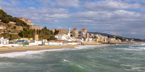 Το Μοντγκάτ, μια πόλη 12.600 κατοίκων που βρίσκεται λιγότερο από 14 χιλιόμετρα από τη Βαρκελώνη / SHUTTERSTOCK