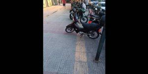 Παρκαρισμένα αυτοκίνητα