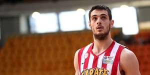 Ο Ιωάννης Παπαπέτρου