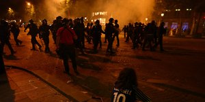 Επεισόδια στο Παρίσι κατά τους πανηγυρισμούς για τη νίκη της Παρί