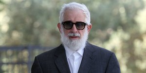 Απολογείται ο Πέτρος Φιλιππίδης