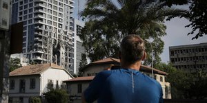 Κτίριο στο Τελ Αβίβ που επλήγη από ιρανικό πύραυλο