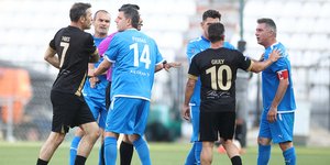 Ένταση ανάμεσα σε Θοδωρή Ζαγοράκη και Ρομπέρ Πιρές σε φιλικό στην Τούμπα