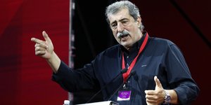 Ο Παύλος Πολάκης κατά την ομιλία του στο 5ο Συνέδριο του ΣΥΡΙΖΑ