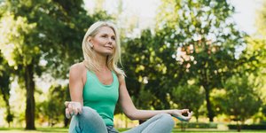 Πώς να γυρίσετε τον χρόνο πίσω: Η γυμναστική που «σβήνει» 8 χρόνια από το σώμα