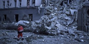Ένας νεκρός από ρωσική πυραυλική επίθεση στο Κίεβο της Ουκρανίας