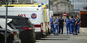 Σωστικά συνεργασία σε σιδηροδρομικό σταθμό της Ρωσίας 