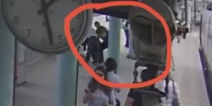 Η σύλληψη του άνδρα που απείλησε με μαχαίρι την 29χρονη
