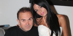 Ο Σταμάτης Γονίδης με την κόρη του, Στεφανία