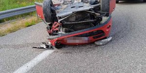 Το ΙΧ που αναποδογύρισε στην Εθνική Οδό, με θύμα τον 38χρονο