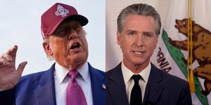 Ο Ντόναλντ Τραμπ (αριστερά) και ο κυβερνήτης της Καλιφόρνια Γκάβιν Νιούσομ 