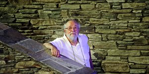 Παντελής Βούλγαρης πετρινος τοιχος 