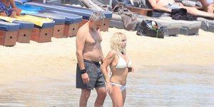 Ελεωνόρα Ζουγανέλη και Νίκος Συρίγος στη Μύκονο