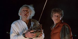Back to the Future (1985), μια κλασική περιπέτεια επιστημονικής φαντασίας / IMDB