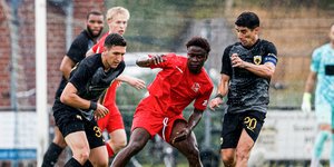 Η ΑΕΚ ηττήθηκε με 2-0 από τη Ζούλτε Βάρεγκεμ