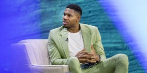 Ο Γιάννης Αντετοκούνμπο