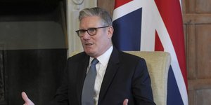  Περισσότεροι από 200 βουλευτές καλούν την κυβέρνηση να αναγνωρίσει το παλαιστιανιακό κράτος	