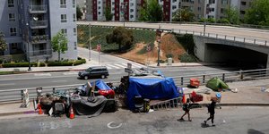 Kαταυλισμός αστέγων στην Καλιφόρνια