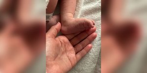 Τρυφερές στιγμές της Έφης Αχτσιόγλου με το νεογέννητο γιο της