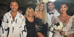 Η Σάσα Μπάστα στον γάμο της κολλητής της
