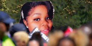 Μπριόνα Τέιλορ