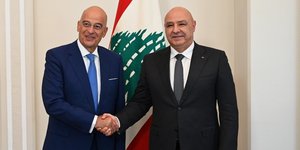 Ο Νίκος Δένδιας με τον πρόεδρο του Λιβάνου