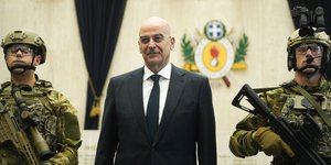 Ριζικές αλλαγές στις Ένοπλες Δυνάμεις ανακοινώνει ο Ν. Δένδιας