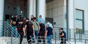 Στον ανακριτή Ηγουμενίτσας τελωνειακοί