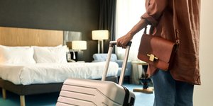 Τι πρέπει να τσεκάρετε μόλις μπείτε σε ένα δωμάτιο ξενοδοχείου