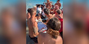 Δονούσα: Απομονωμένη η παραλία που σημειώθηκε ο τραυματισμός τουρίστριας από κοντάρι ομπρέλας, λέει η 2η ΥΠΕ