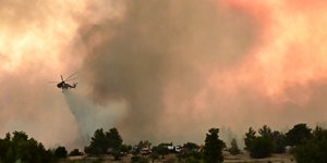 Ένα από τα ελικόπτερα που επιχείρησαν στον Ωρωπό