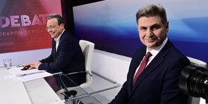 Ο ευρωβουλευτής του ΣΥΡΙΖΑ Νικόλας Φαραντούρης και ο νυν πρόεδρος Σωκράτης Φάμελλος στο debate πριν την ανάδειξη προέδρου του κόμματος