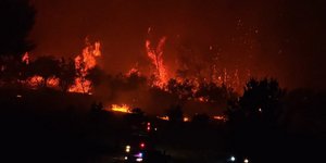 Φωτιά στο Ασπροχώρι Ωρωπού