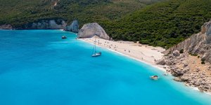 Η άγνωστη παραλία της Κεφαλονιάς