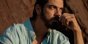 Ο Δημήτρης Γκοτσόπουλος περιγράφει πώς άφησε τα γίδια για το θέατρο