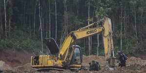 Δεκαοκτώ εργάτες έχουν παγιδευτεί σε χρυσωρυχείο έπειτα από «σοβαρό ατύχημα»