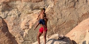 Γονιός πέταξε τον γιο του από τον βράχο για βουτιά για να του δώσει ένα μάθημα