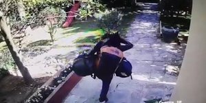 Ο διαρρήκτης της Νέας Ερυθραίας