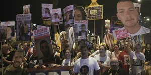 Στους δρόμους χιλιάδες πολίτες του Ισραήλ