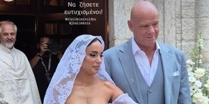 Παντρεύτηκαν Τζώνη Καλημέρης και Ελπίδα Ιακωβίδου