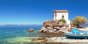 βαρκα εκκλησακι