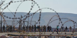 Μετανάστες που έφθασαν μέσω Λιβύης στην Ελλάδα 