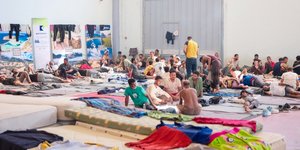 Μετανάστες