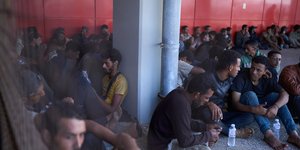Migrants rescued