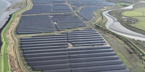 Η METLEN παρέδωσε το μεγαλύτερο φωτοβολταϊκό πάρκο του Ηνωμένου Βασιλείου