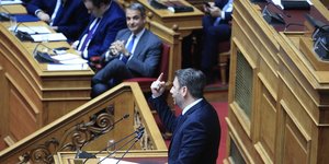 Ο Νίκος Ανδρουλάκης και ο Κυριάκος Μητσοτάκης