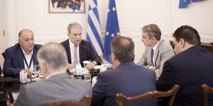 Συνάντηση Κ. Μητσοτάκη με Δημάρχους και Περιφερειάρχη Δ. Μακεδονίας