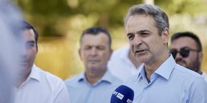 Ο πρωθυπουργός Κυριάκος Μητσοτάκης επισκέφθηκε το νησί της Σκιάθου 