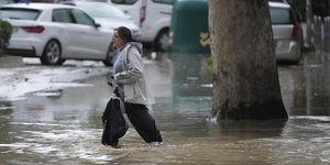 νερο στο γονατο