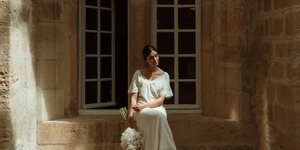 Σαν βγαλμένη από τον Μεσαίωνα -Η Ισπανίδα νύφη που έκλεψε τις εντυπώσεις με ρομαντικό νυφικό